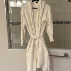 NY&C Brand Cozy Cream Hooded Sweater with Tie Waist!  SIZE M NWT